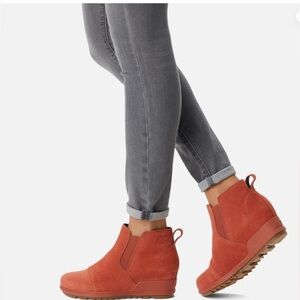 Sorel Women's Evie Pull-On Suede Booties in Warp Red Size 8